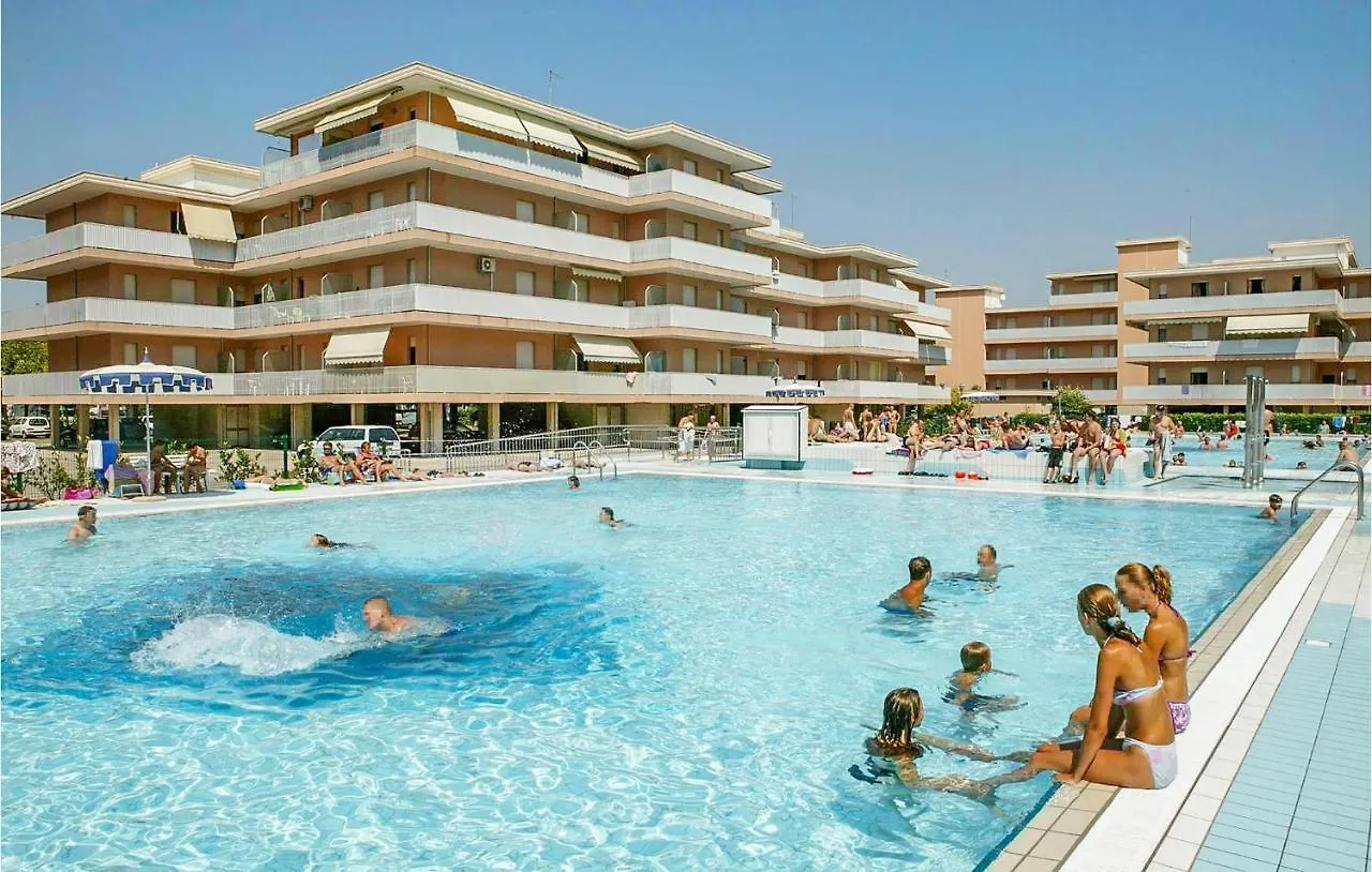3 Bedroom Gorgeous Apartment In Bibione